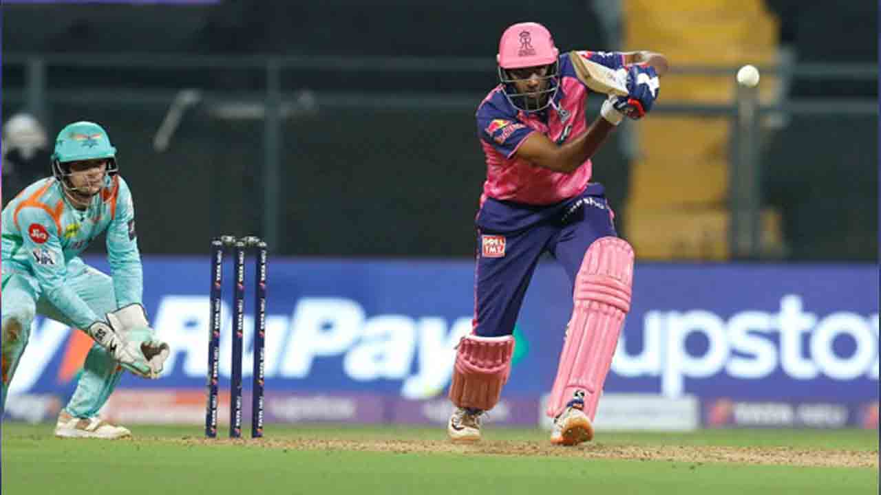 RR vs LSG | 15 ఓవర్లకు రాజస్థాన్ స్కోరు ఎంతంటే?