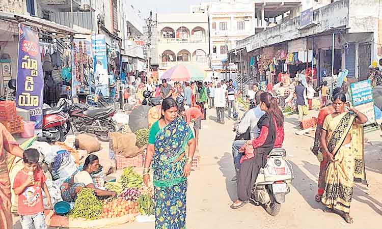 అంగళ్లకు తగ్గని ఆదరణ