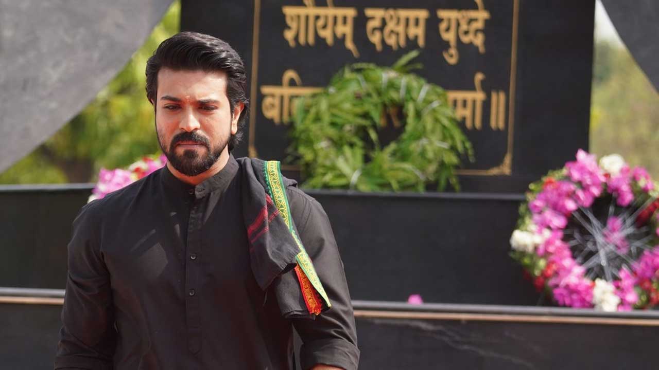 చరణ్ ఏడాదిలో ఎన్నిసార్లు అయ్యప్ప మాల వేస్తాడో తెలుసా..?