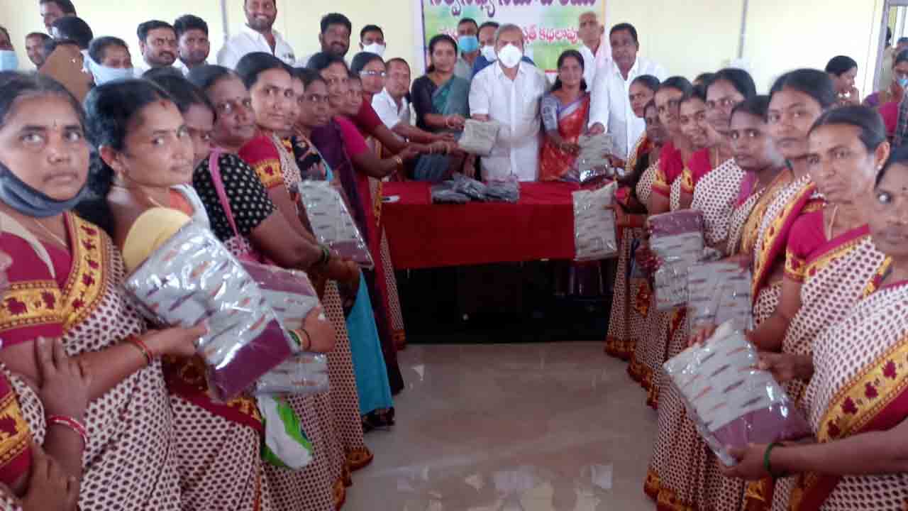 వ్యవసాయాన్ని పండుగలా మార్చిన ఘనత ఆయనకే దక్కుతుంది : ఎమ్మెల్యే రమేశ్‌ బాబు