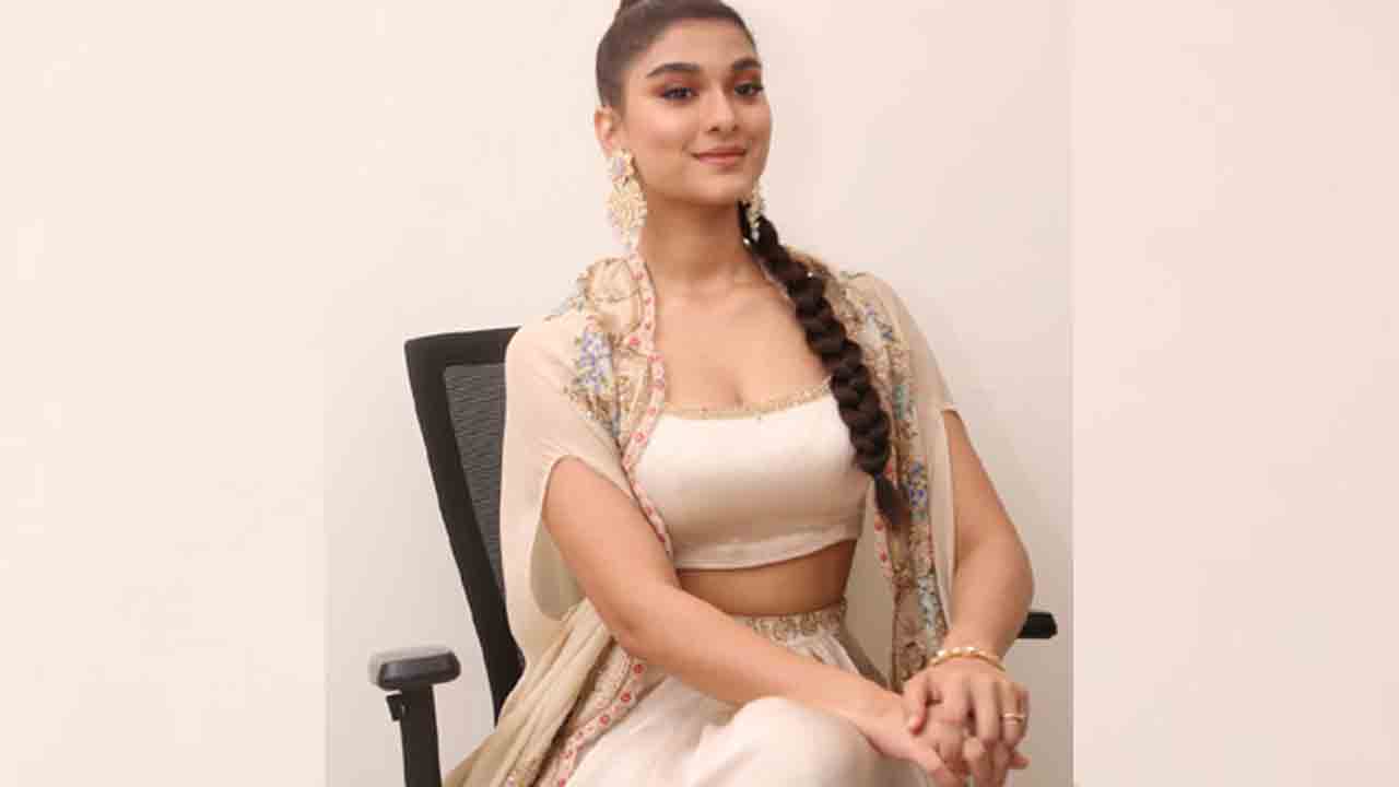 Saiee Manjrekar | వ‌రుణ్‌తేజ్‌ స్వీటెస్ట్ కోస్టార్..గ‌ని హీరోయిన్ స‌యీ మంజ్రేక‌ర్ చిట్‌చాట్‌