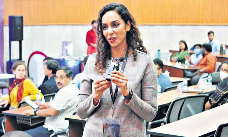 సంతోషానికి దూరంగా భారత్‌.. వరల్డ్‌ హ్యాపీనెస్‌లో 136వ ర్యాంకు