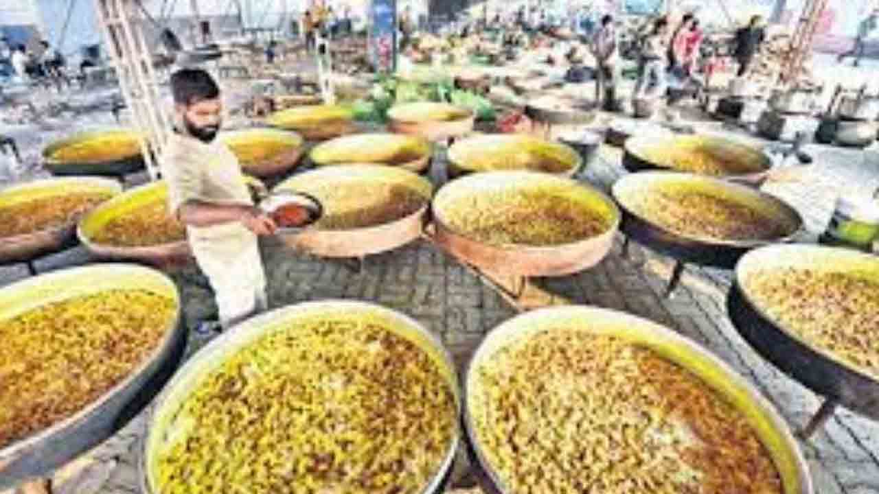 టీఆర్ఎస్ ప్లీనరీలో వంట‌కాలు ఇవే.. 33 రకాల వెరైటీలు..