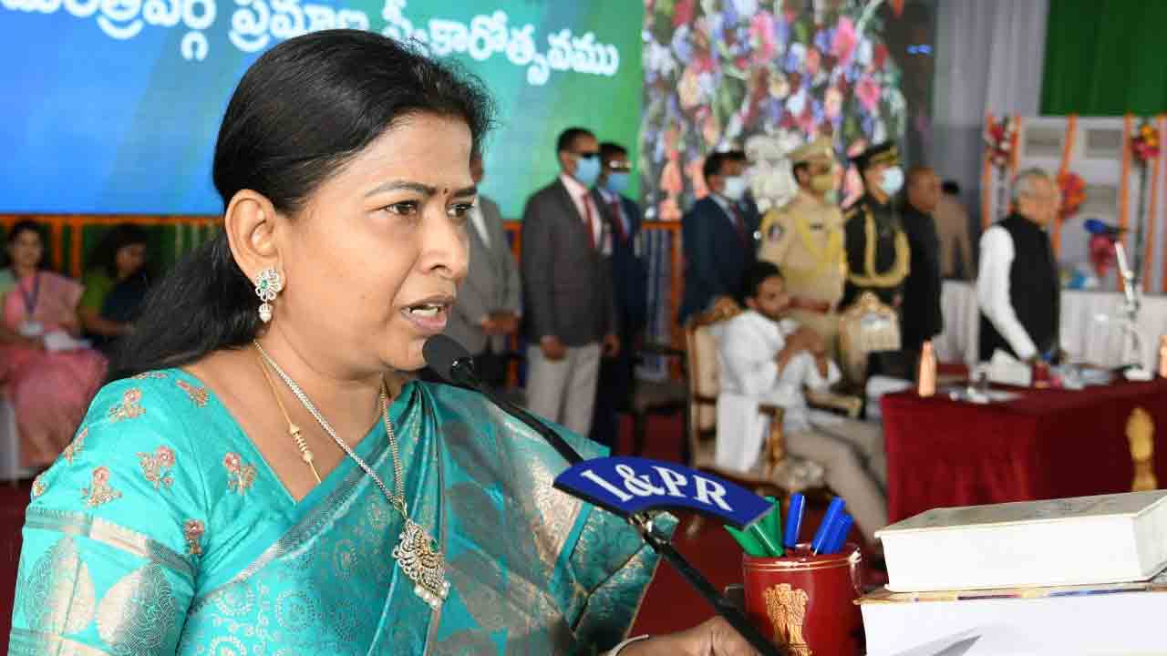 AP Cabinet | దళిత మహిళకే మరోసారి హోంశాఖ..
