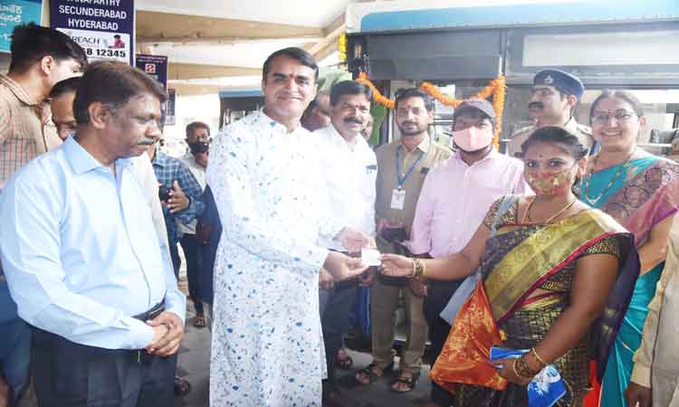 హనుమకొండ నుంచి యాదాద్రికి బస్సులు