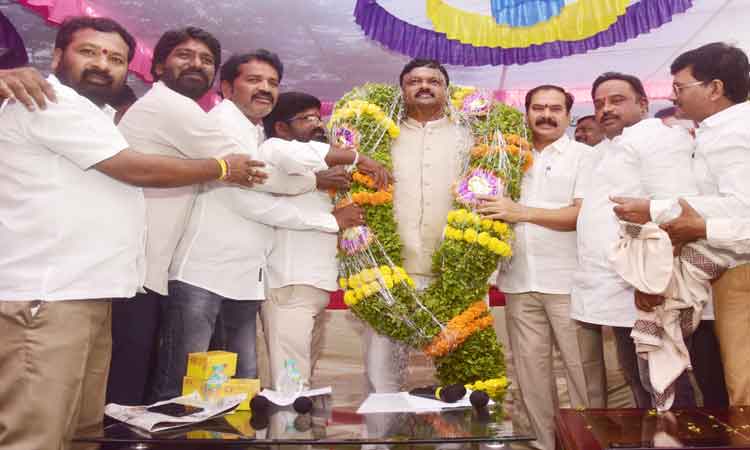 ‘కుడా’ కీర్తి ప్రతిష్టలు పెంచాలి