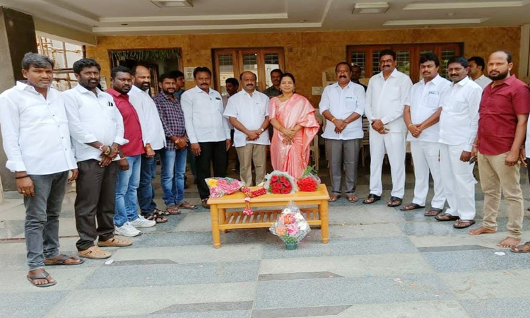 అర్హులందరికీ డబుల్‌ బెడ్‌ రూం ఇండ్లు