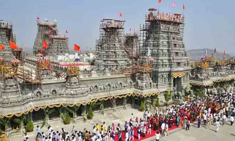 యాదాద్రి శివాలయంలో 20 నుంచి మహాకుంభాభిషేకం