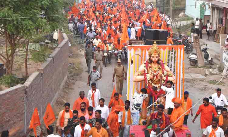 ఘనంగా హనుమాన్‌ శోభాయాత్రలు