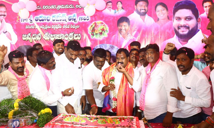 కార్యకర్తలను కంటికి రెప్పలా కాపాడుకుంటాం