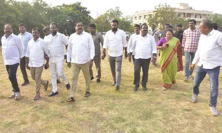 మంత్రి కేటీఆర్‌ సభకు విస్తృత ఏర్పాట్లు