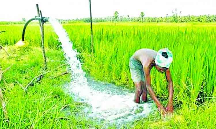 సాగునీటిపైనా రాజకీయమా?
