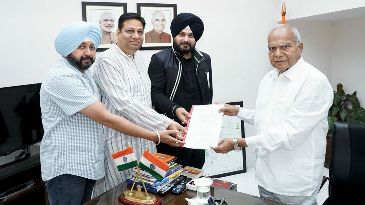 భ‌గ‌వంత్ మాన్ ఓ ర‌బ్బ‌ర్ స్టాంప్ సీఎం :  సిద్దూ ఫైర్‌