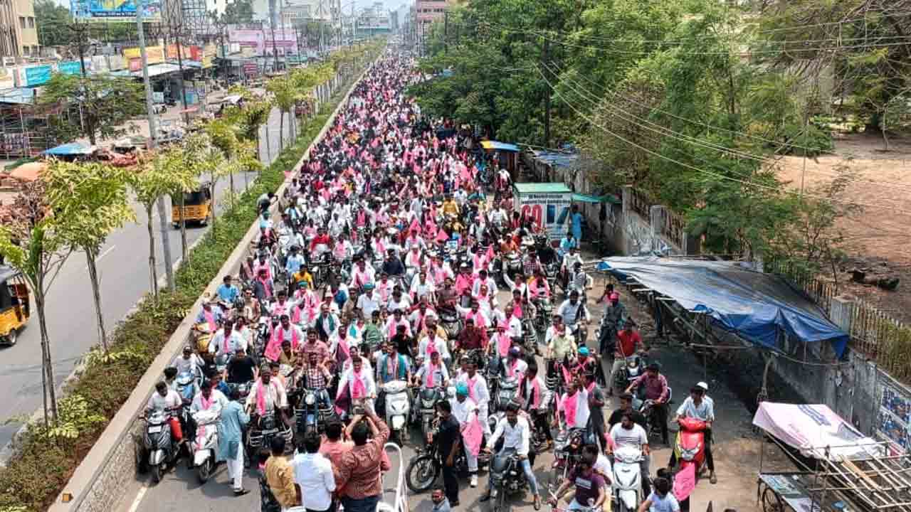 Nizamabad | ఎమ్మెల్యే జీవన్‌ రెడ్డి ఆధ్వర్యంలో ఆర్మూర్‌లో భారీ బైక్ ర్యాలీ