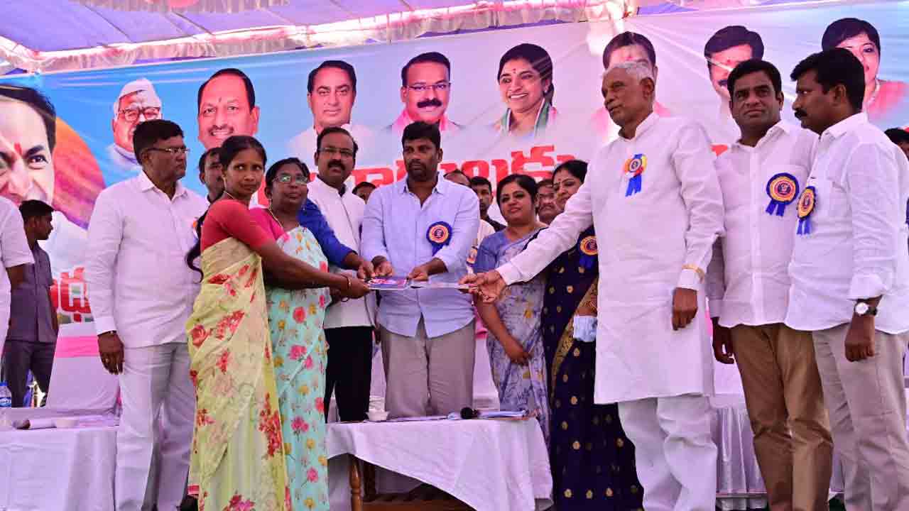 దళితుల సమగ్రాభివృద్ధి కోసమే ‘దళిత బంధు’ : ప్రభుత్వ విప్ బాల్క సుమన్