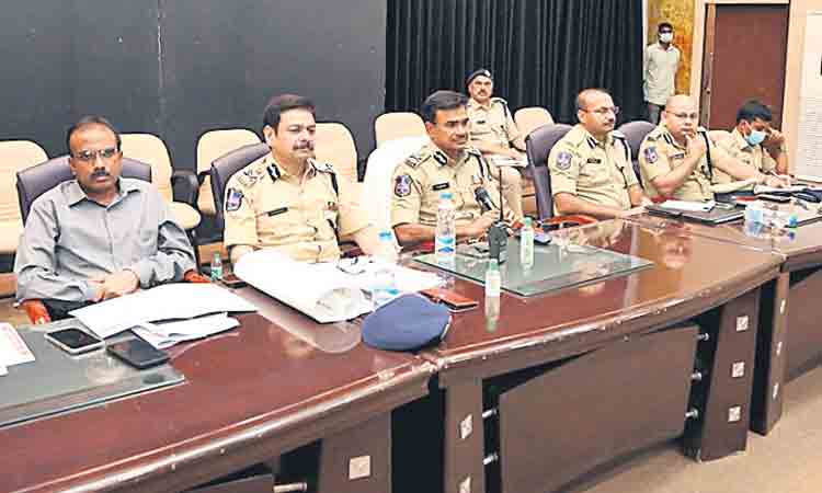 శోభాయాత్రకు కట్టుదిట్టంగా..!