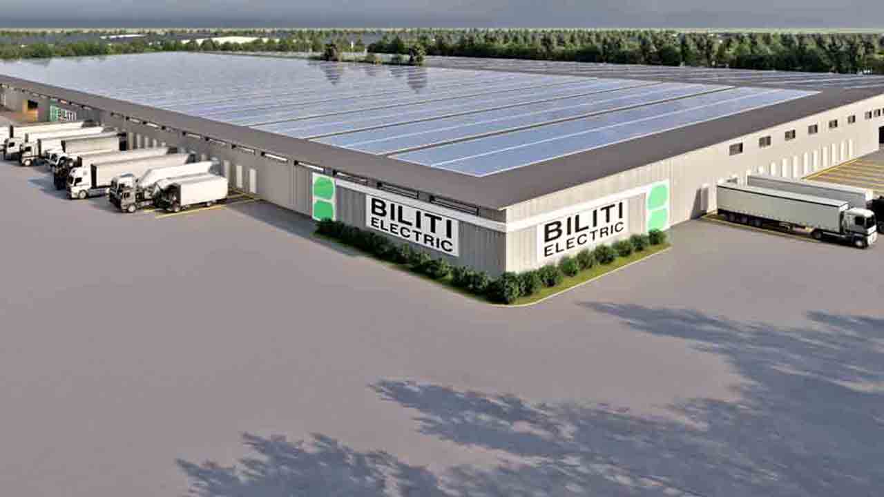 తెలంగాణ‌లో ప్ర‌పంచంలోనే అతిపెద్ద ఎల‌క్ట్రిక్ త్రీ వీల‌ర్ ఫ్యాక్ట‌రీ