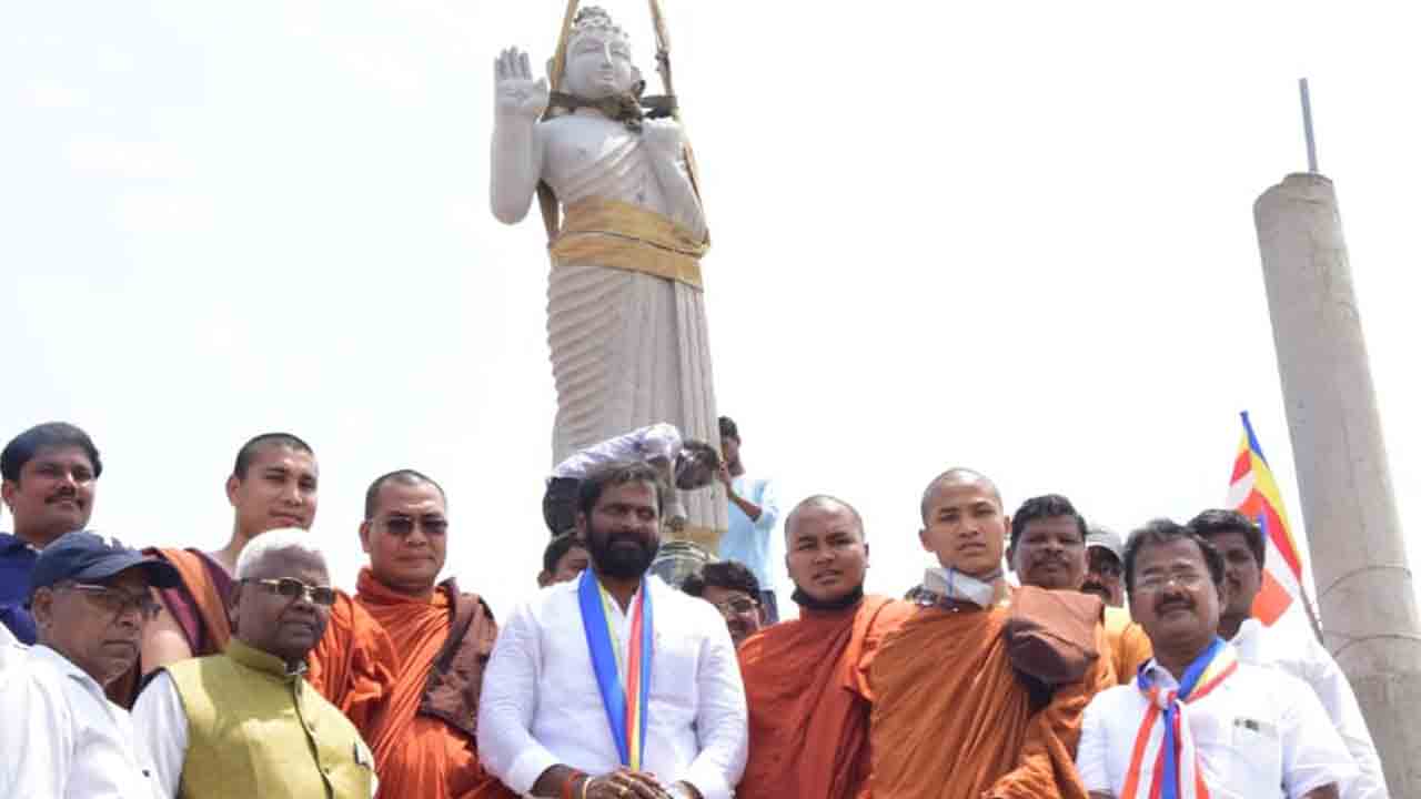 ప్రతి మనిషిలో మార్పు తెచ్చిన మహనీయుడు బుద్ధుడు : మంత్రి శ్రీనివాస్ గౌడ్