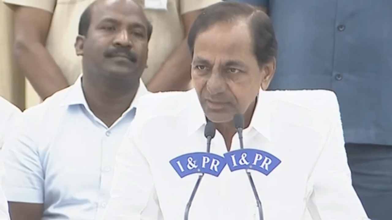 శంషాబాద్‌ ఎయిర్‌పోర్టులో త్వరలో రెండో ర‌న్‌వే ప‌నులు ప్రారంభ‌మ‌వుతాయి: సీఎం