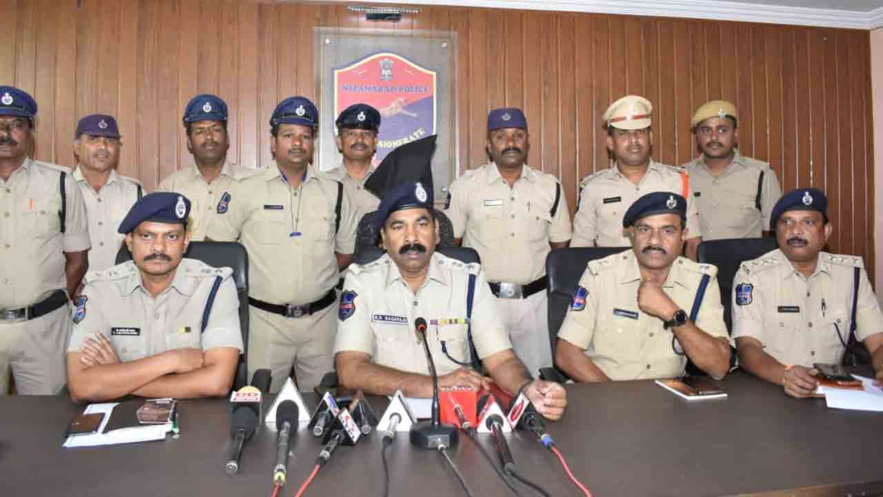 పార్క్‌ చేసిన బైక్‌లే టార్గెట్‌..వరుస దొంగతనాలకు పాల్పడుతున్న నిందితుడి అరెస్ట్‌