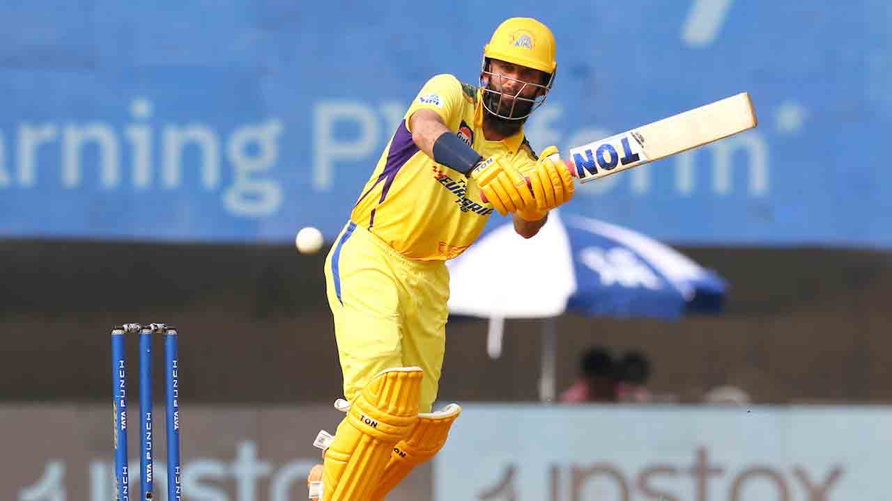 CSK vs SRH | నాలుగు వికెట్లు కోల్పోయిన చెన్నై.. అలీ, రాయుడు అవుట్