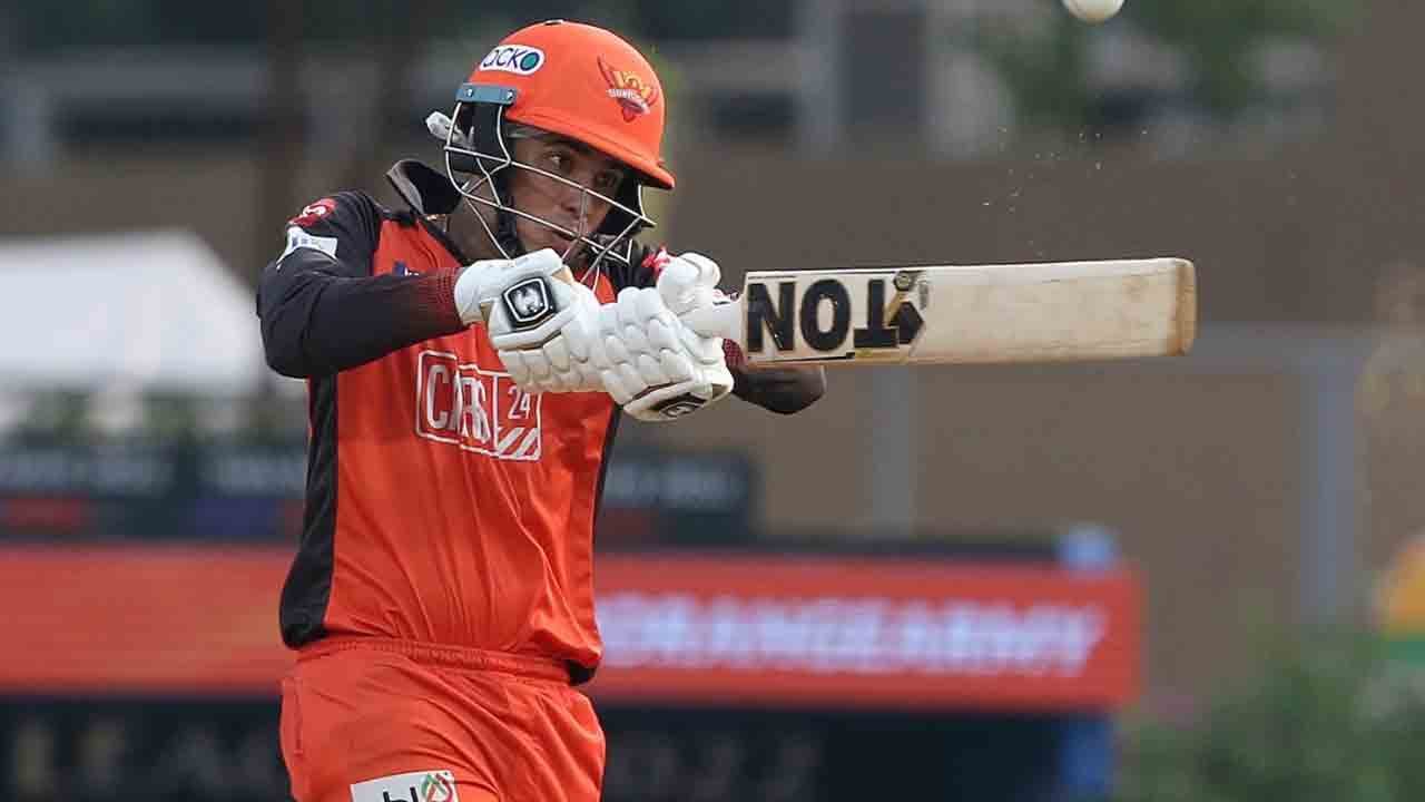 CSK vs SRH | పవర్‌ప్లే ముగిసే సరికి సన్‌రైజర్స్ స్కోరు ఎంతంటే?