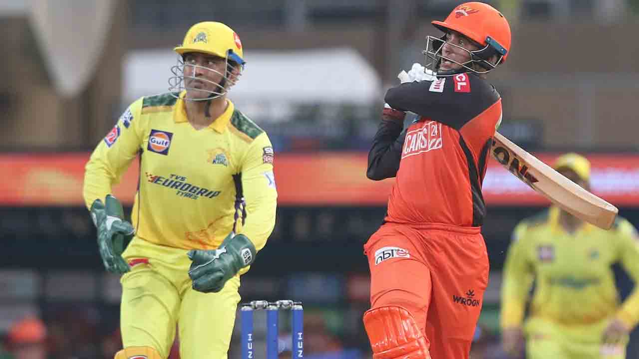 CSK vs SRH | అభిషేక్ హాఫ్ సెంచరీ.. తొలి వికెట్ కోల్పోయిన సన్‌రైజర్స్