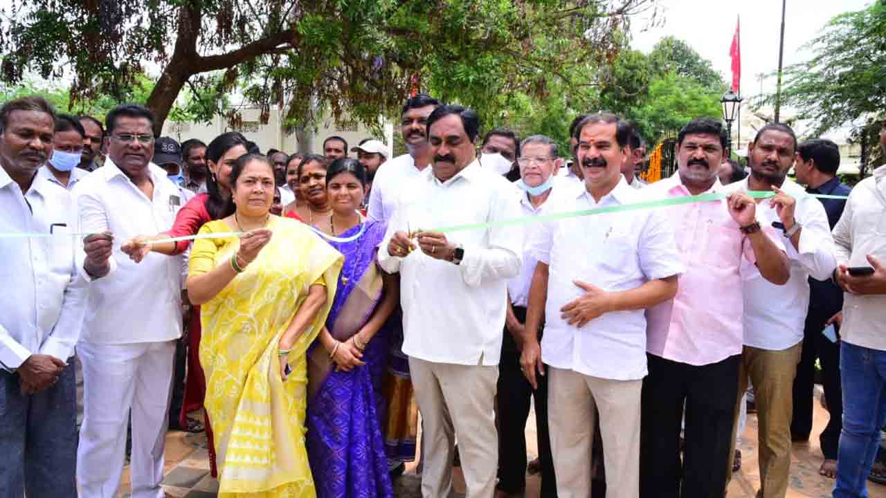 ఓరుగల్లుకు మణిహారంగా భద్రకాళి బండ్ : మంత్రి ఎర్రబెల్లి