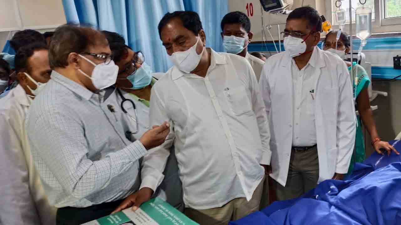 Warangal | ఎంజీఎం దవాఖానను సందర్శించిన మంత్రి ఎర్రబెల్లి