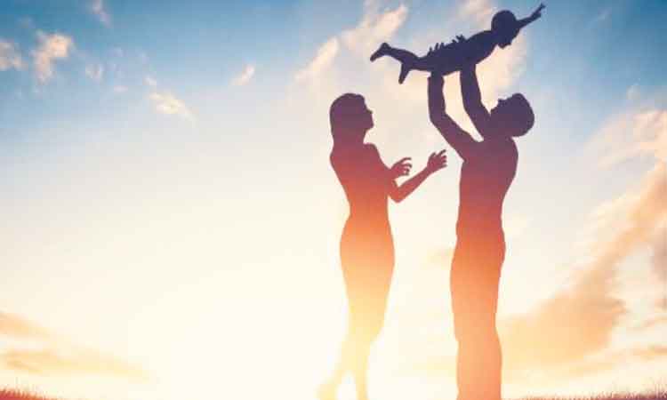 అమ్మా.. నాన్న.. నేను