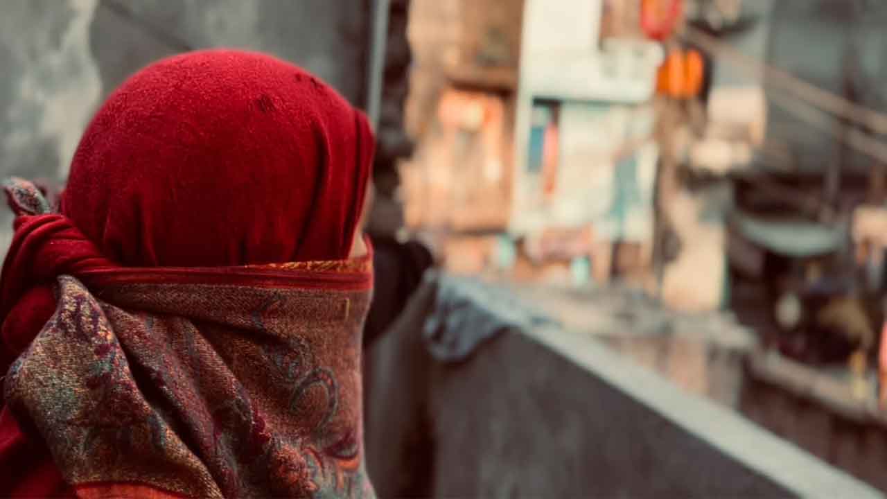 డ్యాన్సర్‌ను కిడ్నాప్‌ చేసి.. సామూహిక లైంగిక దాడి