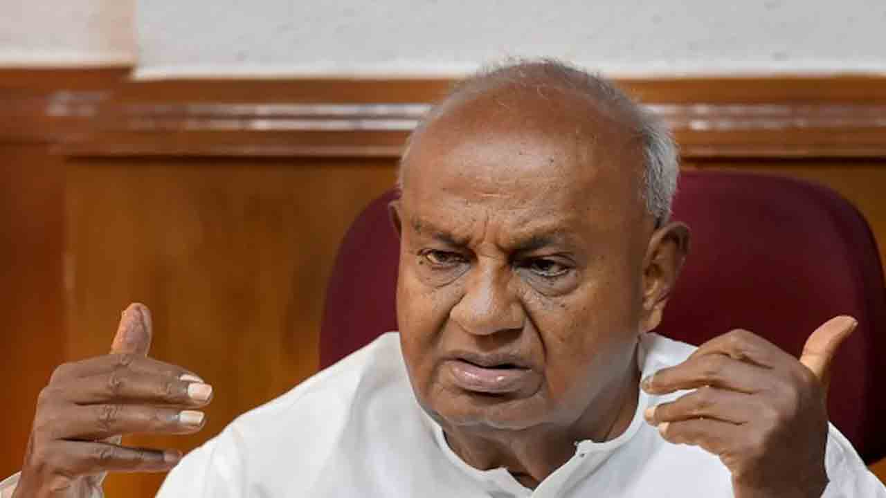 లౌడ్‌స్పీక‌ర్ల‌ను నిషేధిస్తే… బీజేపీకి నూక‌లు చెల్లిన‌ట్లే :  దేవెగౌడ