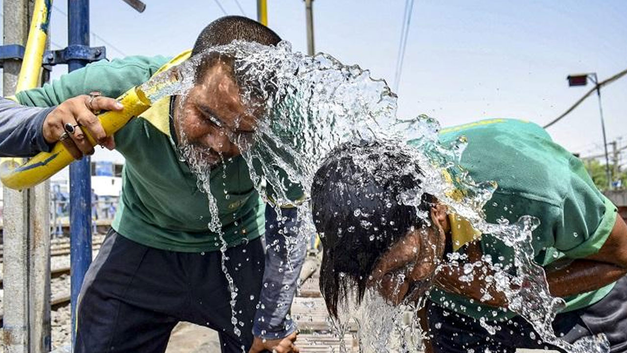 భానుడు 122 ఏళ్ల‌లో ఎన్న‌డూ ఇంత మండ‌లేద‌ట‌… ఇప్పుడే ఇంత ఎండ‌లా?