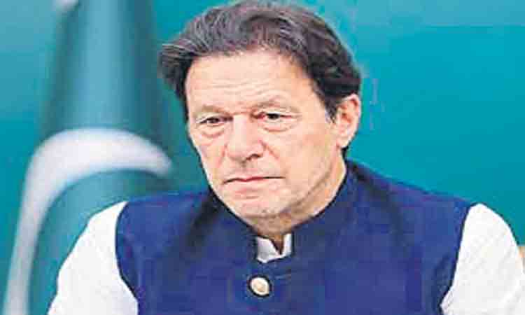 అవిశ్వాసం ఎదుర్కోవాల్సిందే