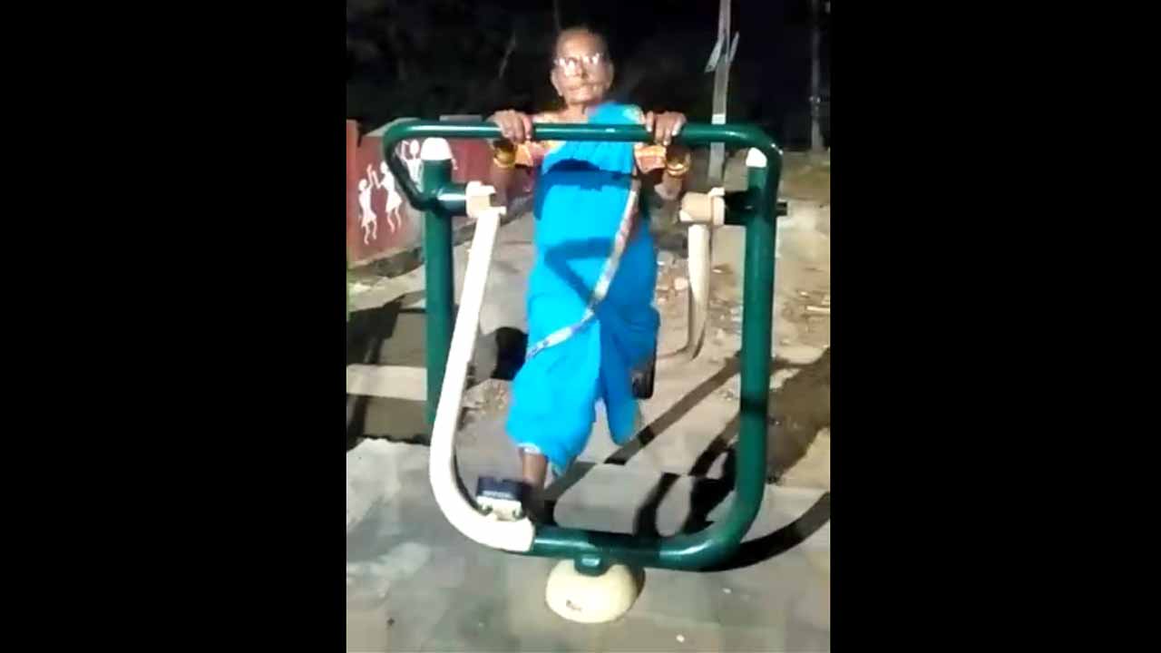 72 ఏళ్ల వ‌య‌స్సులోనూ జిమ్‌..జ‌గిత్యాల బామ్మ వీడియో వైర‌ల్‌!!