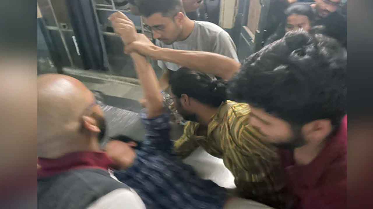 విద్యార్థుల‌కు వార్నింగ్ ఇచ్చిన జేఎన్‌యూ..