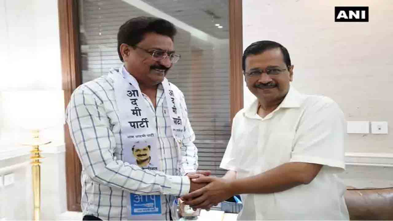 గుజ‌రాత్ పోరు : ఆప్ గూటికి కాంగ్రెస్ మాజీ ఎమ్మెల్యే!