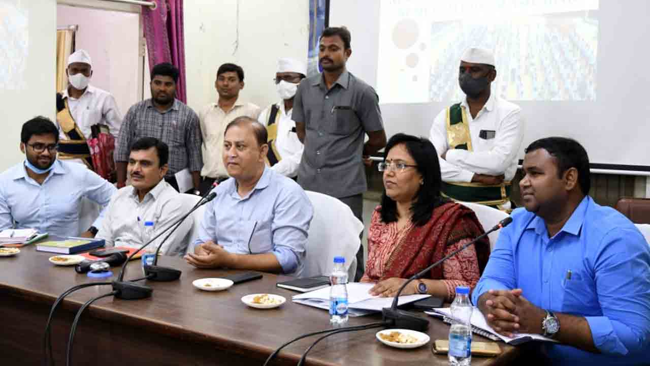 ‘మన ఊరు -మన బడి’ని పకడ్బందీగా అమలు చేయాలి : సందీప్ కుమార్ సుల్తానియా