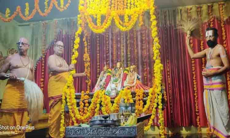 ఊయలలో రామయ్య