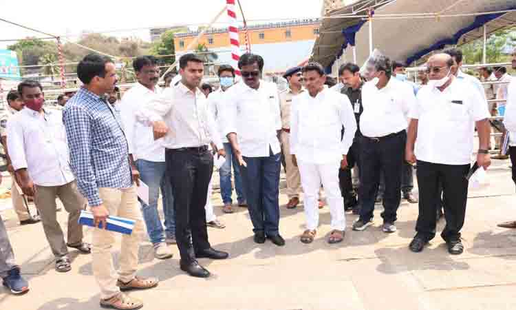 జగత్కల్యాణం వైభవంగా జరగాలి