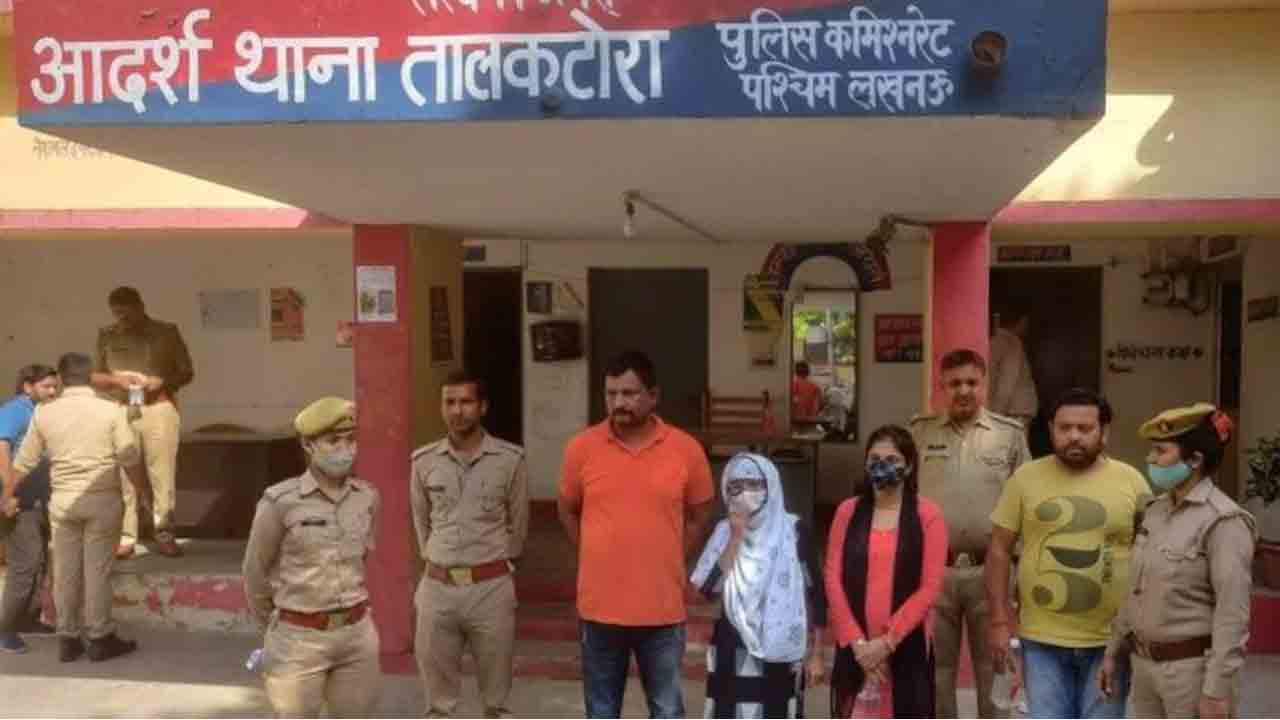 వృద్ధుడిపై వల‌పు వ‌ల : త‌ల్లీకూతుళ్ల అరెస్ట్..అస‌లేం జ‌రిగిందంటే!