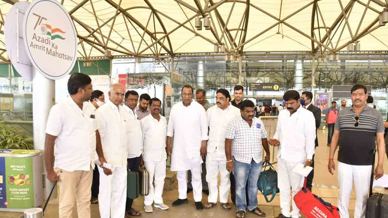 కొనే వరకు కొట్లాడుతాం..చివరి గింజ వరకు కొనిపిస్తాం : మంత్రి మల్లారెడ్డి