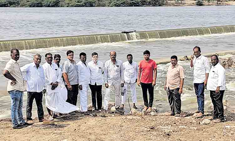 నీటి కష్టాలకు అడ్డుకట్ట