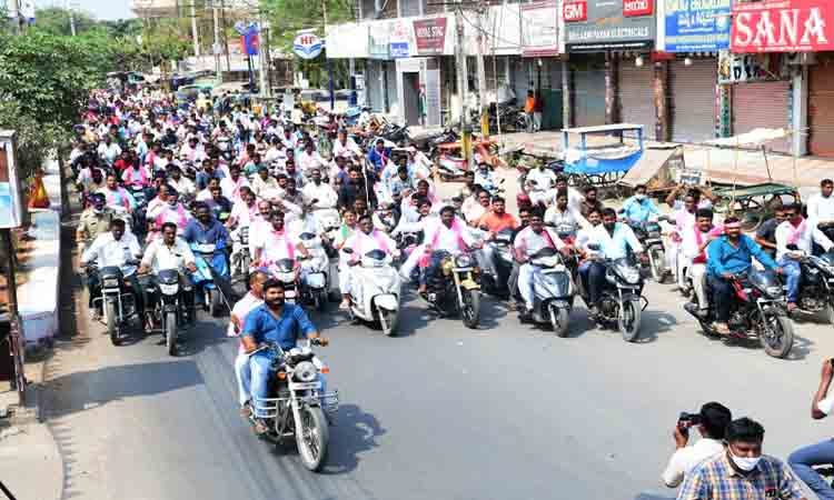 బీజేపీకి రైతులే సమాధి కడుతారు..