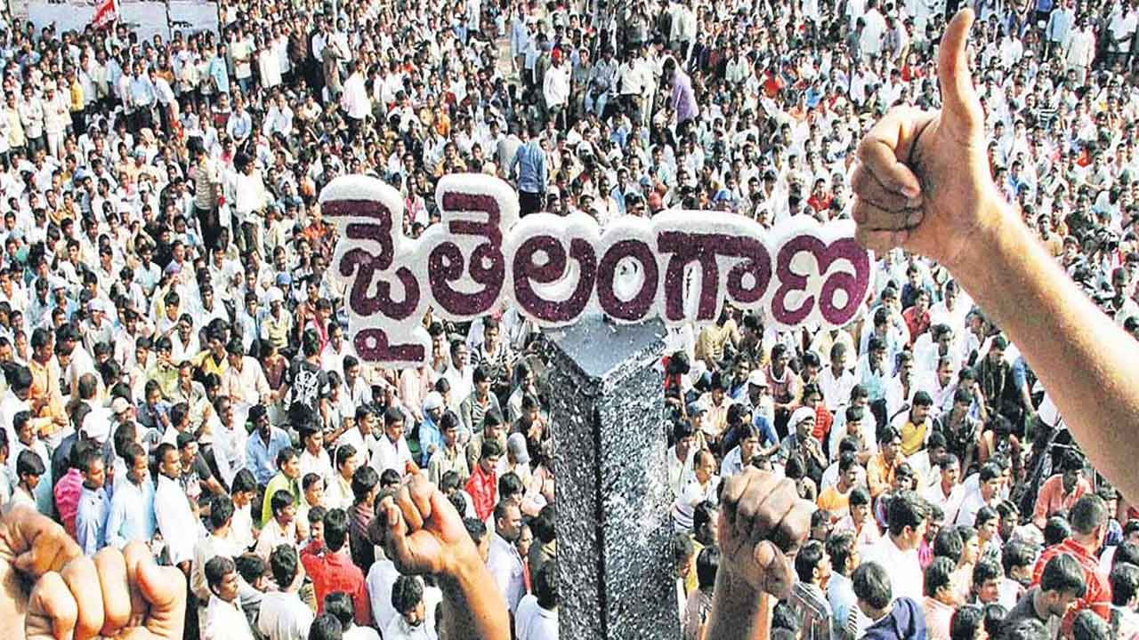 1952 లో పీడీ యాక్ట్‌ కింద అరెస్ట్‌ అయిన ఎమ్మెల్యే ఎవరు?