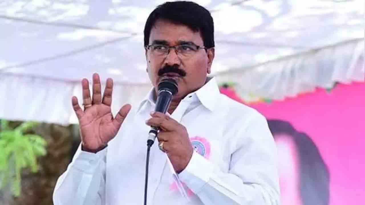 అమ్మవారి సాక్షిగా.. అబద్ధాలు చెప్పడం మానుకోండి : మంత్రి నిరంజన్‌రెడ్డి