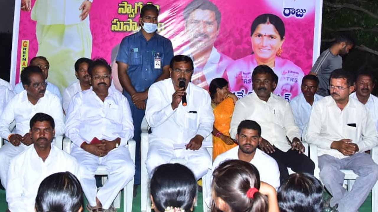 వ‌శ్య తండాకు మూణ్నెళ్ల‌లో సాగునీరు: మంత్రి నిరంజ‌న్‌రెడ్డి