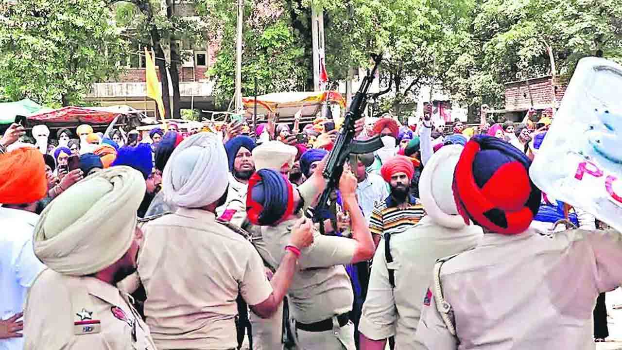 రణ‌రం‌గంగా పటి‌యాలా