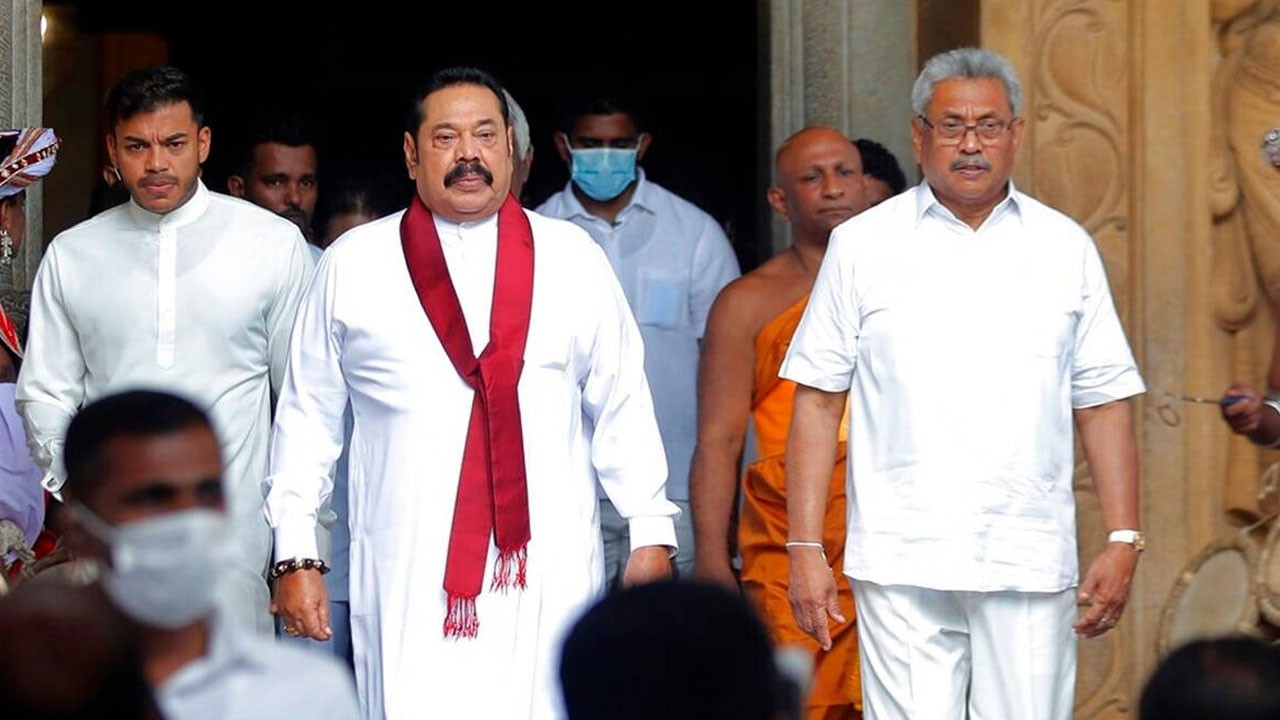 మహీంద్ర రాజపక్సే అవుట్.. శ్రీలంకలో మధ్యంతర ప్రభుత్వం