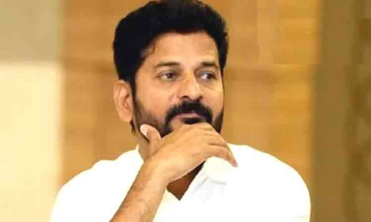 రేవంత్‌ వర్గం రాజీనామా